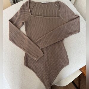 Abercrombie & Fitch mauve dusty pink long sleeve bodysuit Sz small